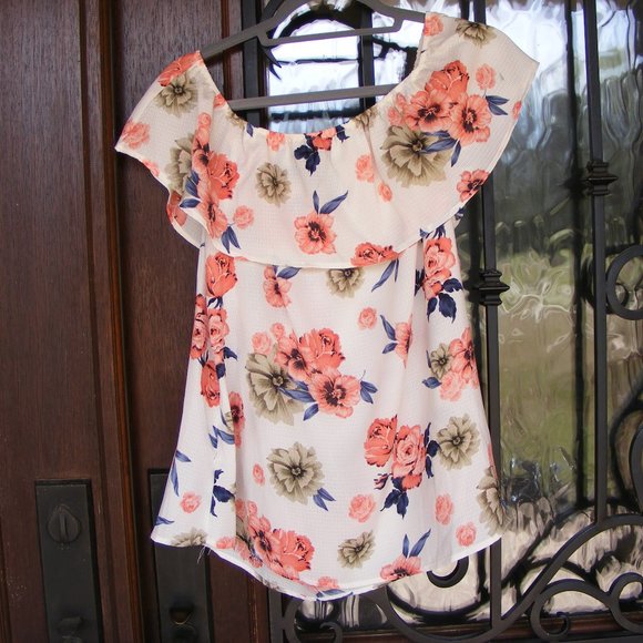 MST Blouse NWT - Picture 1 of 5